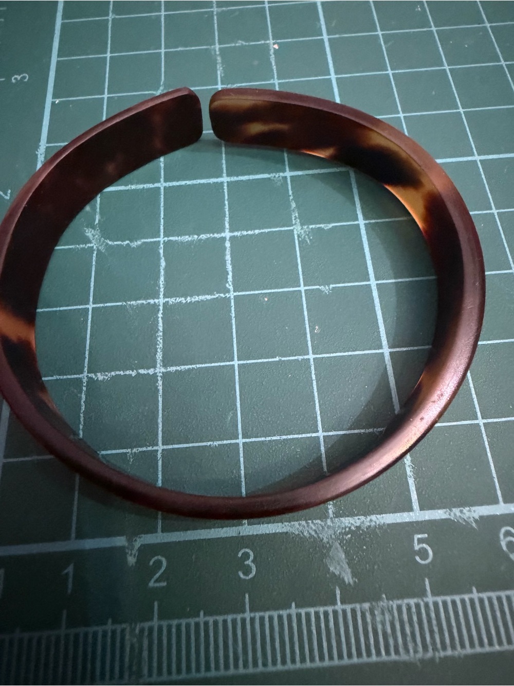 Tortoiseshell Resin Cuff Bracelet - Brown